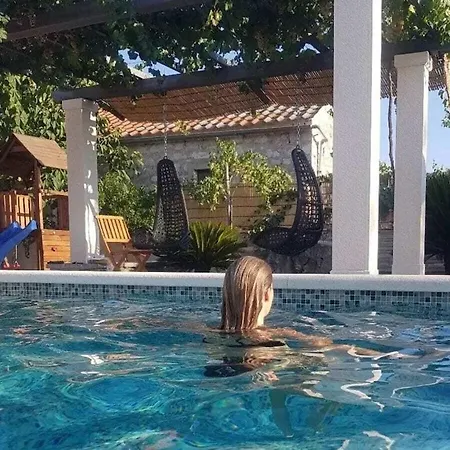 In With Swimming Pool *
